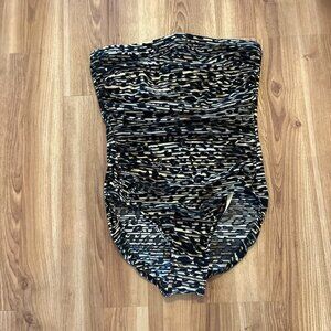 Miracle Suit Woman's Plus-Size Avanti One-Piece Animal Print Suit Sz 14